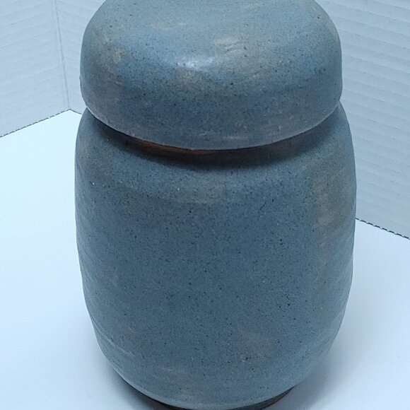Vintage Artisan Made Blue Clay Jar with Lid blue gray studio ceramic lidded box - Picture 5 of 5